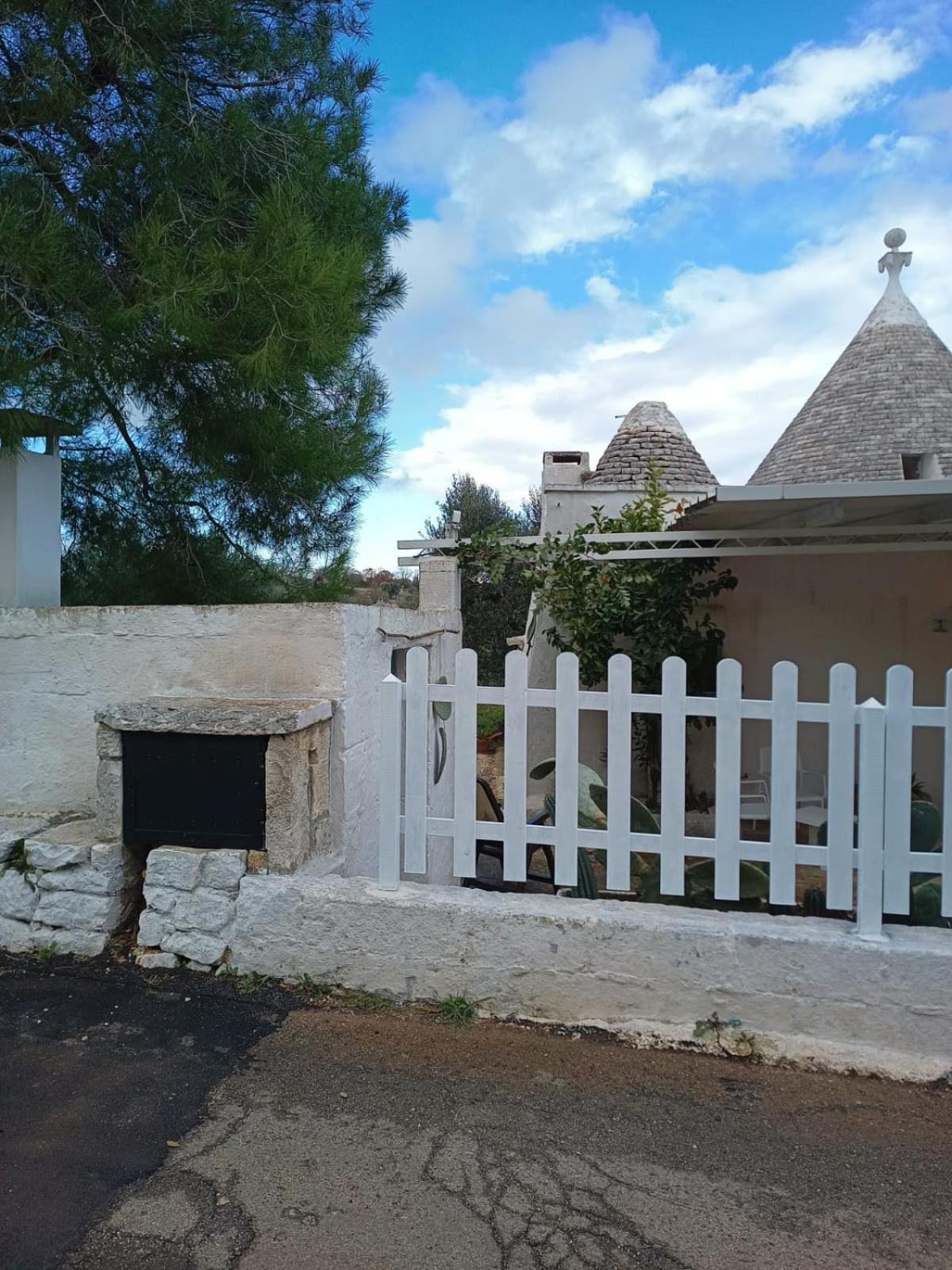 Villa Trullo Da Nonno Marco Cisternino Exterior foto